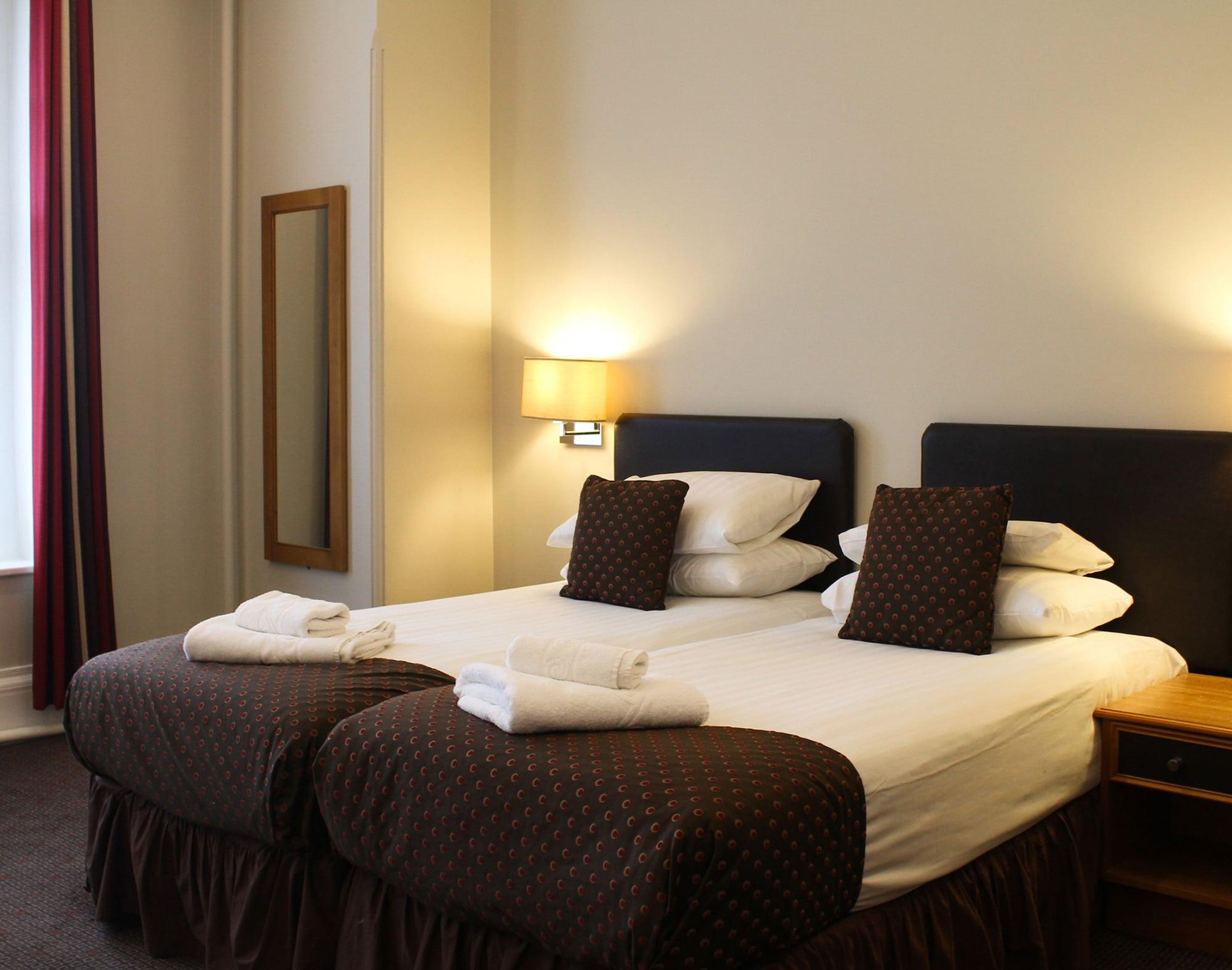 בורנמות' Chine Hotel מראה חיצוני תמונה