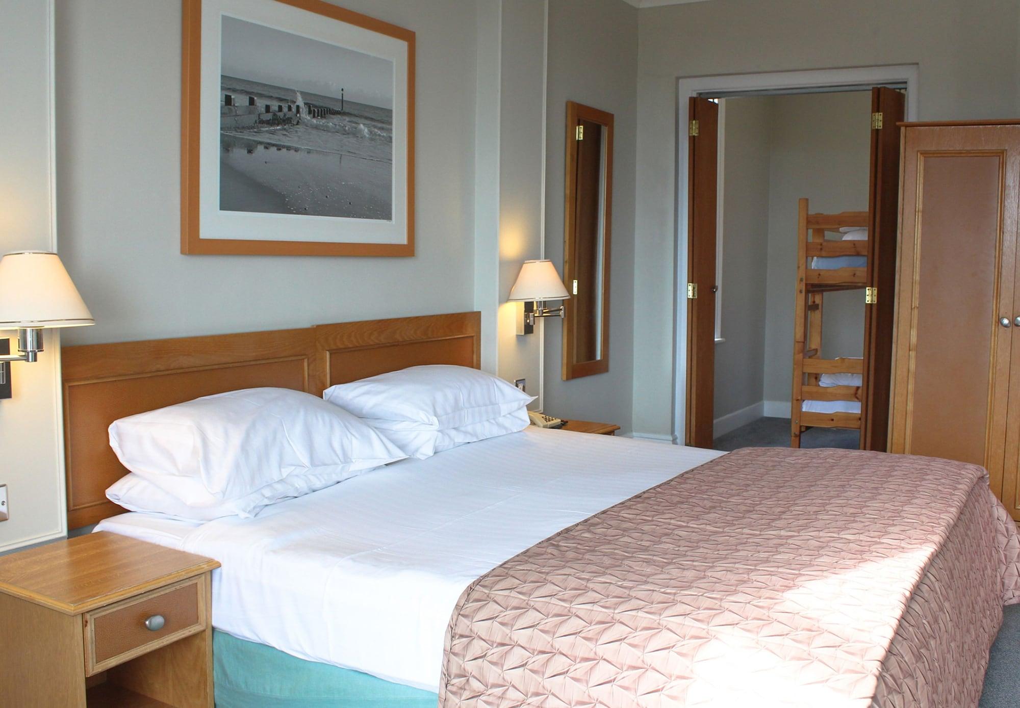 בורנמות' Chine Hotel מראה חיצוני תמונה
