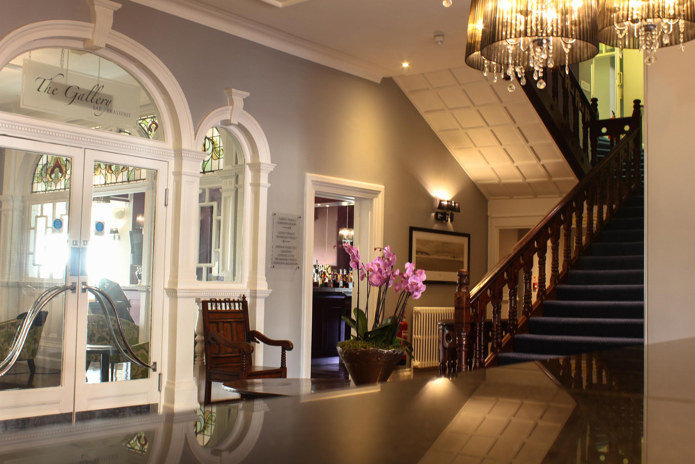 בורנמות' Chine Hotel מראה חיצוני תמונה