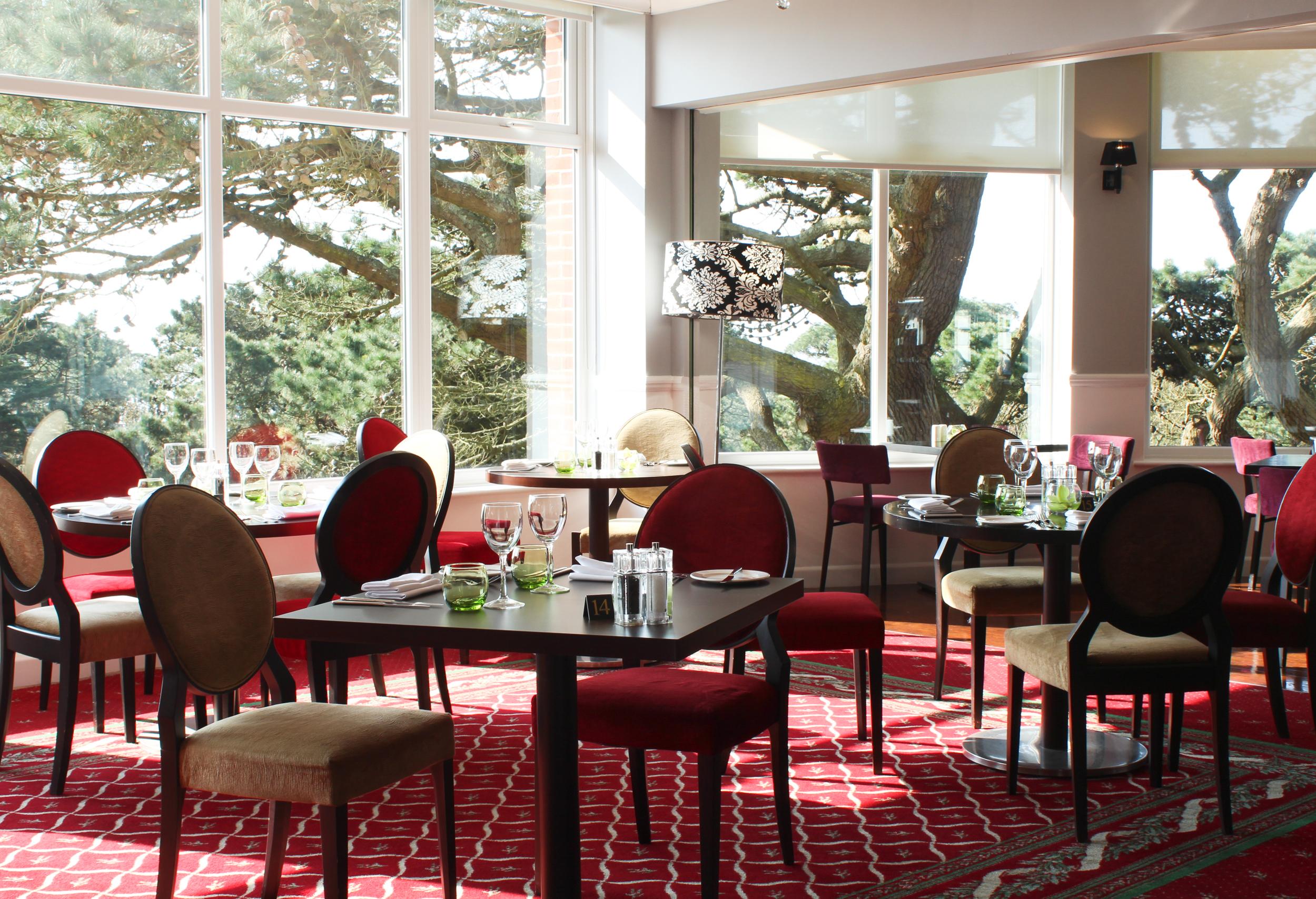 בורנמות' Chine Hotel מראה חיצוני תמונה