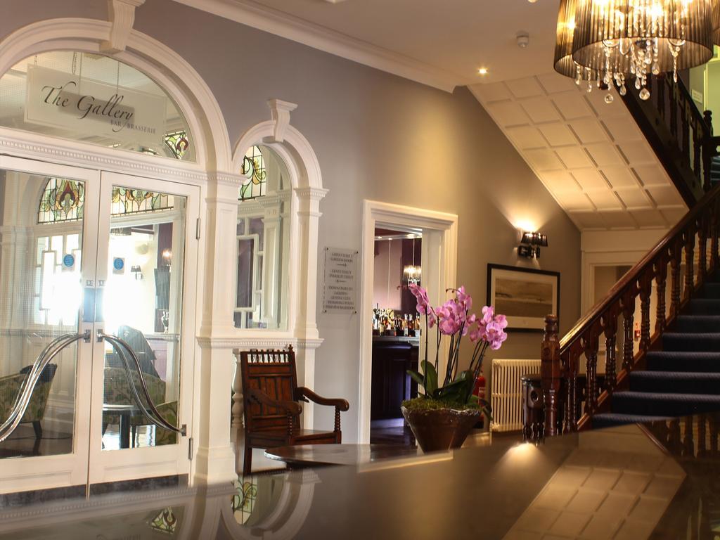 בורנמות' Chine Hotel מראה חיצוני תמונה